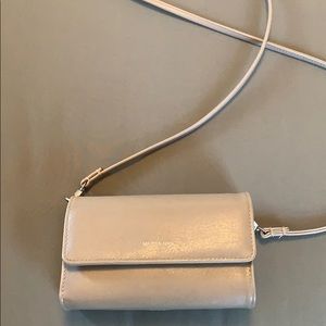 Matt & Nat medium Drew crossbody - taupe